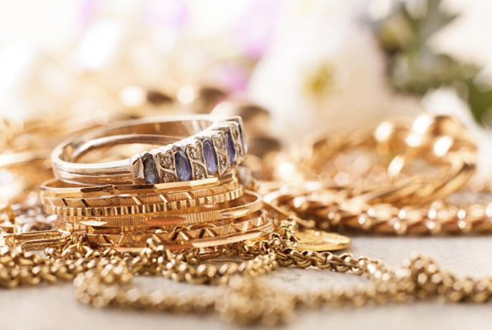 gold jewelry